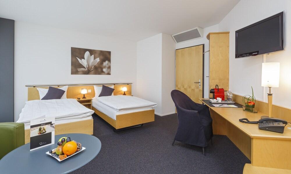 Hotel East End Frauenfeld Esterno foto